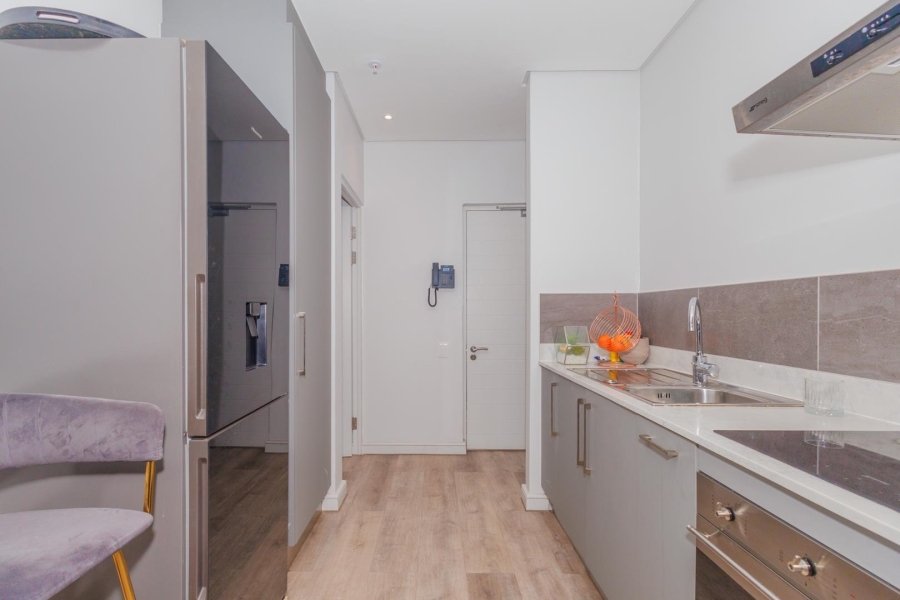 To Let 1 Bedroom Property for Rent in Foreshore Western Cape